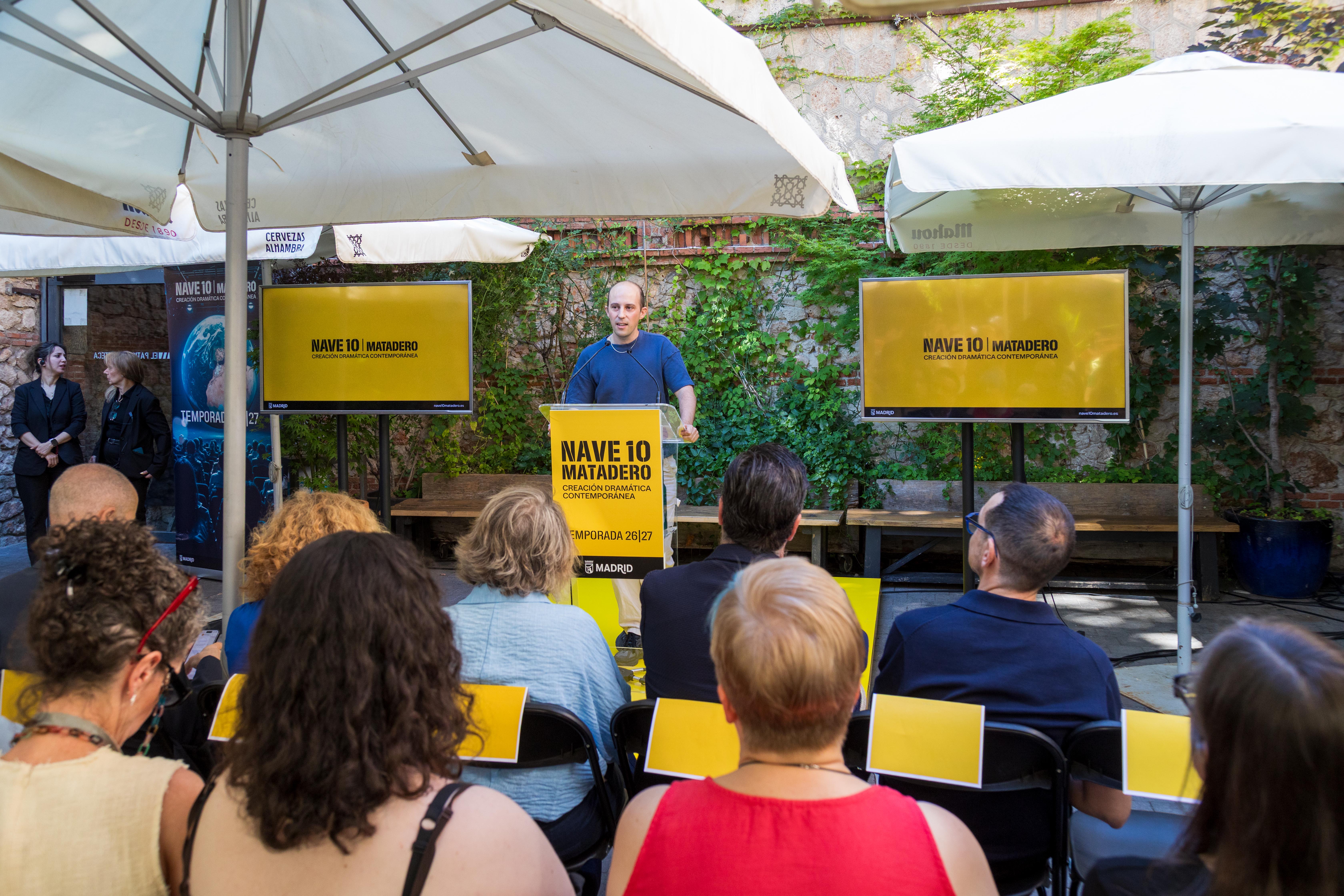 Tomás Cabané presenta»El último» en el final de su residencia en Nave 10 /Matadero
